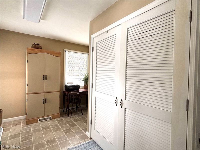 383 Edgewood Court, Columbiana, OH 44408 Photo 38