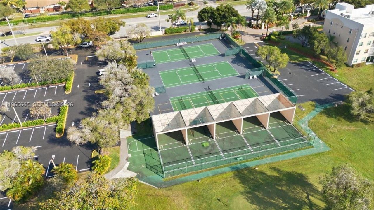 9850 Sunrise Lakes Blvd, Unit 305, Sunrise, FL 33322 Photo