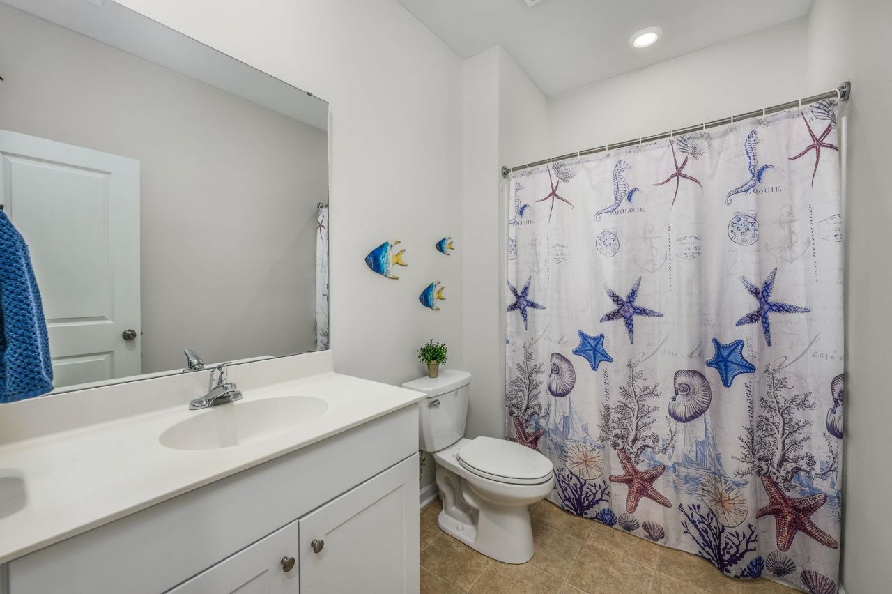 556 Carrick Loop Photo 18