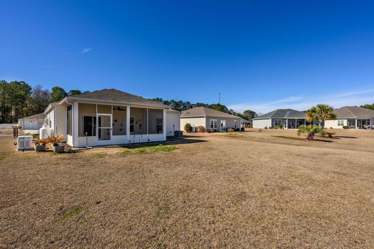 556 Carrick Loop Photo 29