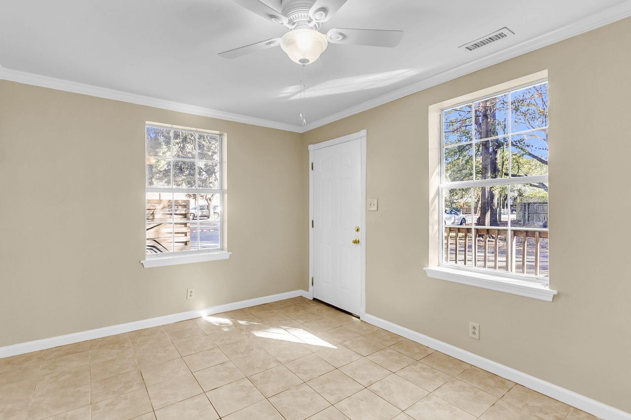 1507 Evergreen Street Photo 14