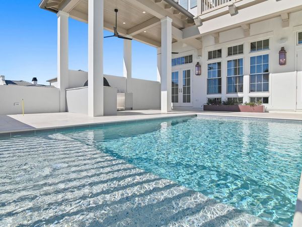 4562 Leeward Lane, Destin, FL 32541