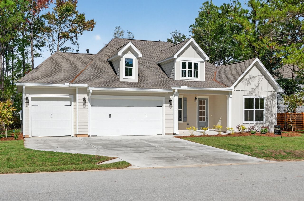 19 N J Hunter's Way, Unit Lot 22, Freeport, FL 32439 Main Photo