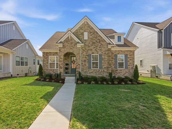 2215 Broadway St, Nolensville, TN 37135