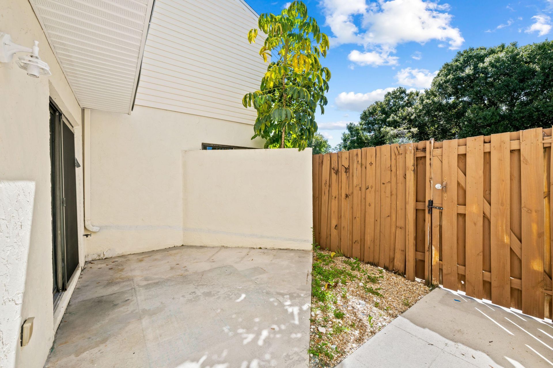 631 Executive Center Drive, Unit K104, West Palm Beach, FL 33401 Photo