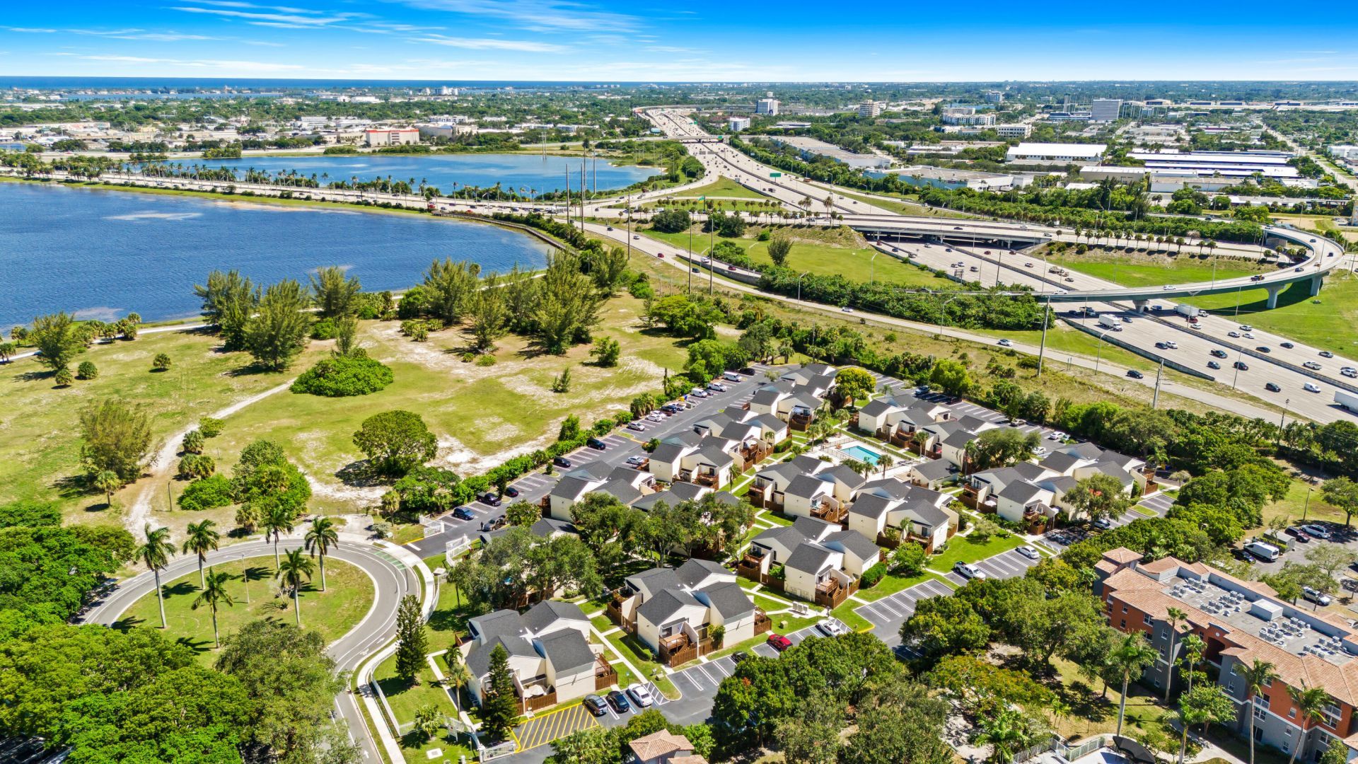 639 Executive Center Drive, Unit O-105, West Palm Beach, FL 33401 Photo