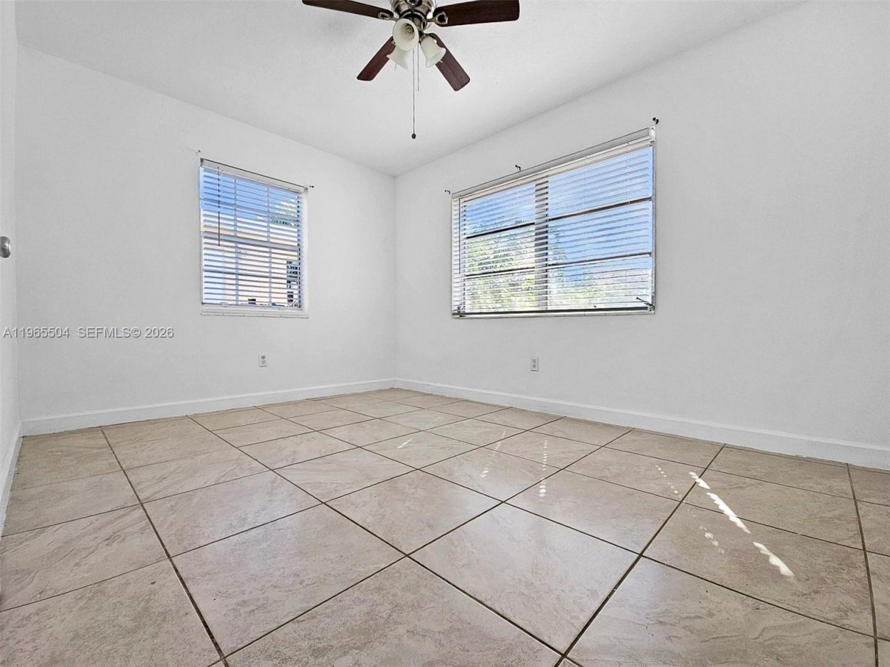 315 NE 165th St , Unit 315, Miami, FL 33162 Photo