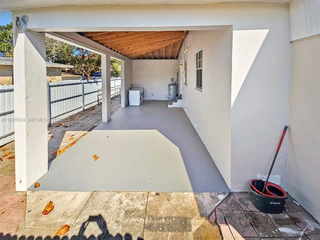 315 NE 165th St , Unit 315, Miami, FL 33162 Photo