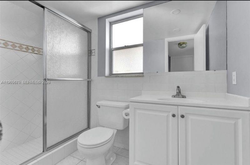 8100 Sunrise Lakes Blvd, Unit 208, Sunrise, FL 33322 Photo