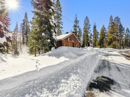 7770 Tamarack Pines Road, Twin Bridges, CA 95735 Photo