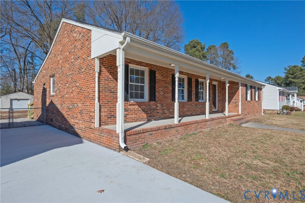 112 Princeton Road, Colonial Heights, VA 23834 Main Photo