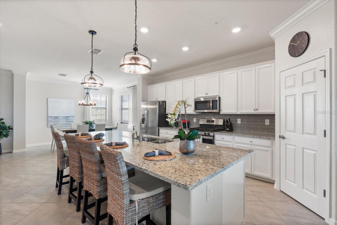 18113 Gawthrop Drive, Unit 102, Lakewood Ranch, FL 34211 Photo