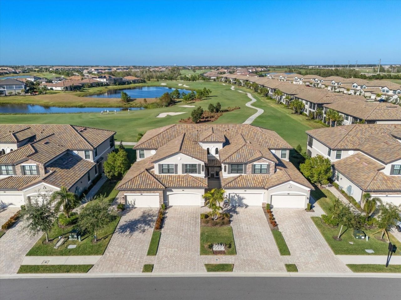 18113 Gawthrop Drive, Unit 102, Lakewood Ranch, FL 34211 Photo