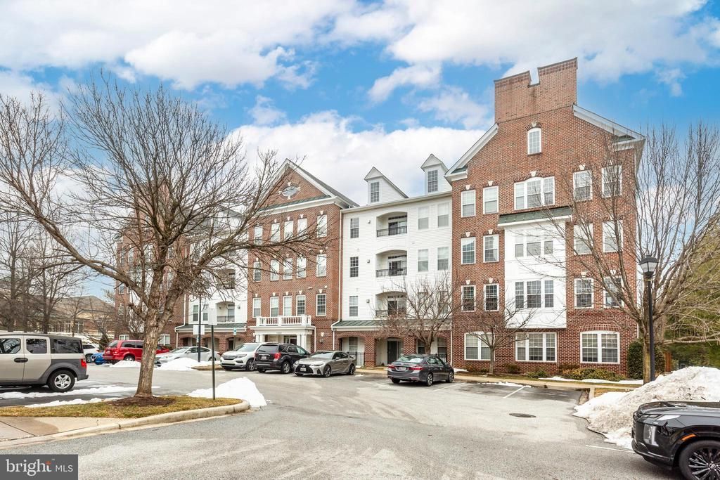 5900 Whale Boat Drive, Unit 405, Clarksville, MD 21029 Main Photo