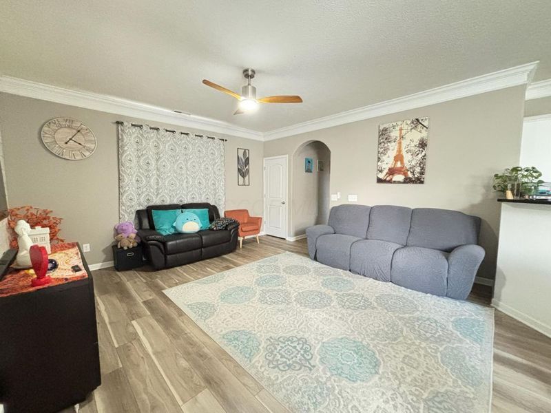 5821 Marble Creek Street, Dublin, OH 43016 Photo 6