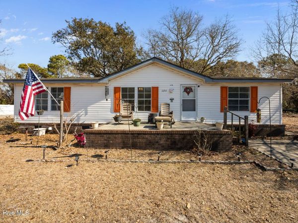 1694 Pelican Place SW, Shallotte, NC 28470