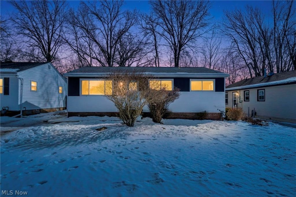 6871 Franke Road, Middleburg Heights, OH 44130 Main Photo