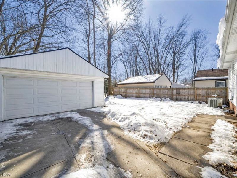 6871 Franke Road, Middleburg Heights, OH 44130 Photo 43