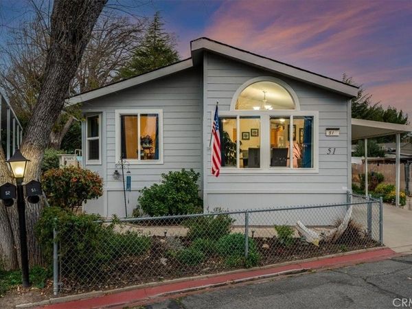 51 Quinta Court, Paso Robles, CA 93446