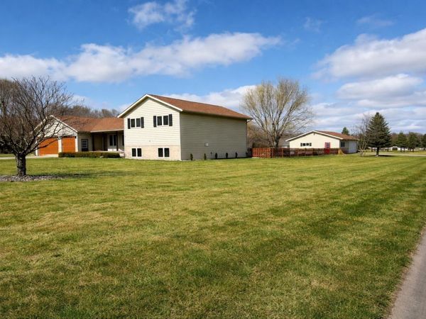 102 Meadowview Street, Marshall, MN 56258