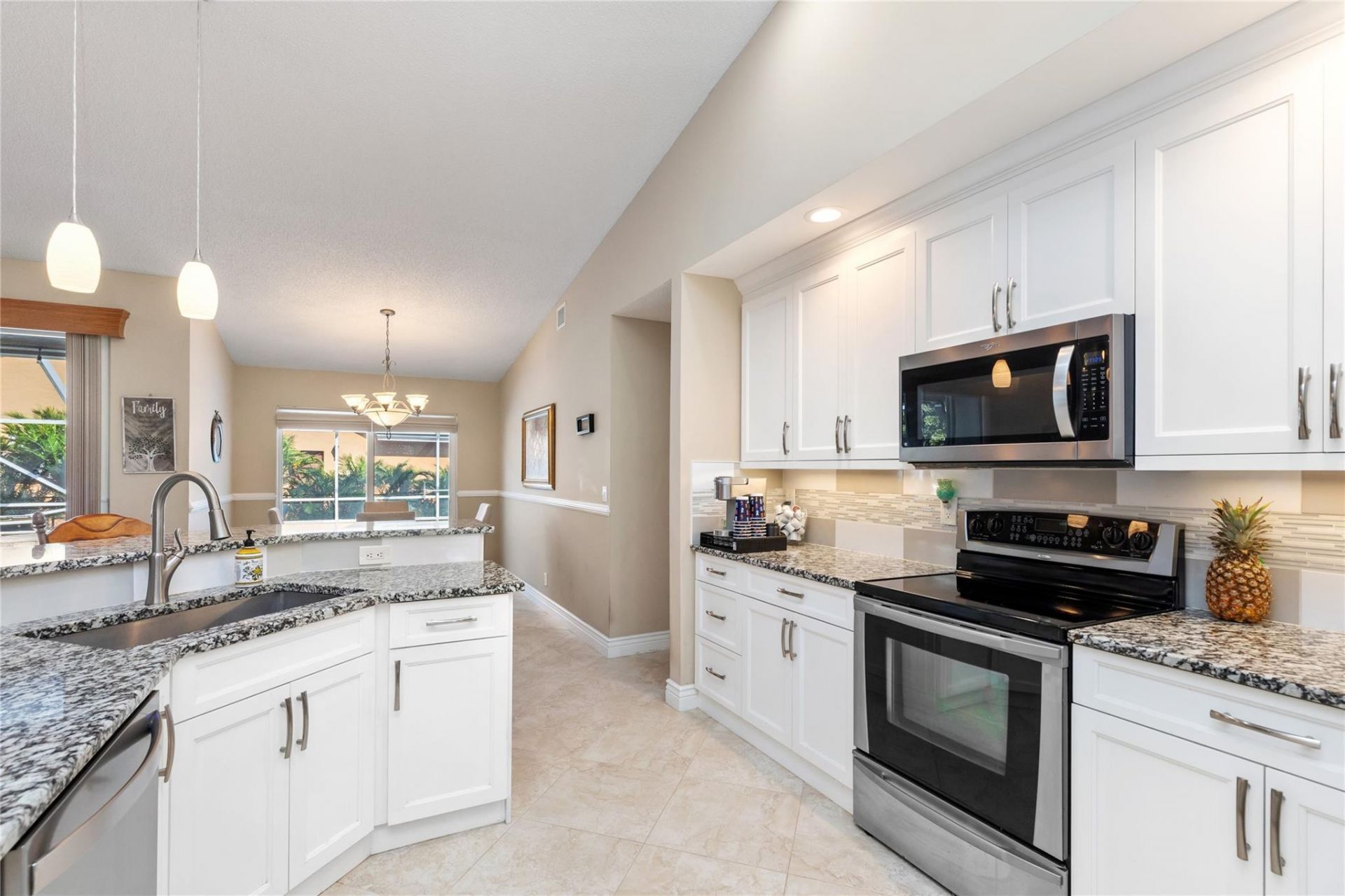 3907 NW 56th St, Coconut Creek, FL 33073 Photo