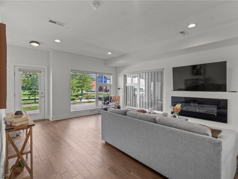 1248 W 58th Street, Unit 22, Cleveland, OH 44102 Photo 10