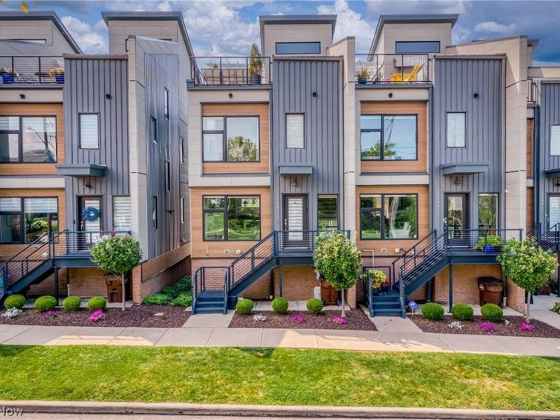 1248 W 58th Street, Unit 22, Cleveland, OH 44102 Photo 3