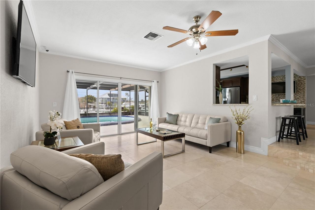 404 4th Avenue N, Tierra Verde, FL 33715 Photo