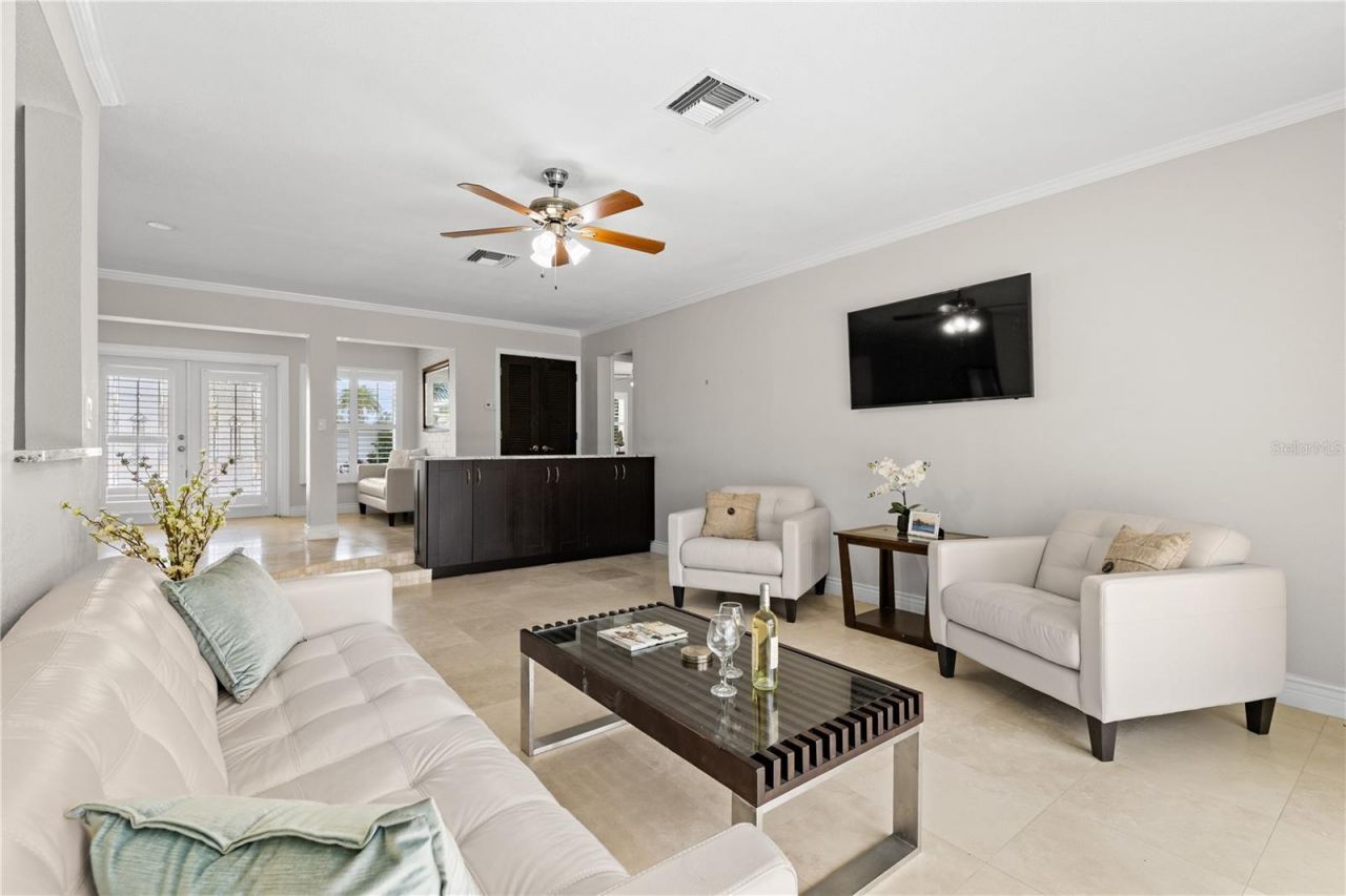 404 4th Avenue N, Tierra Verde, FL 33715 Photo