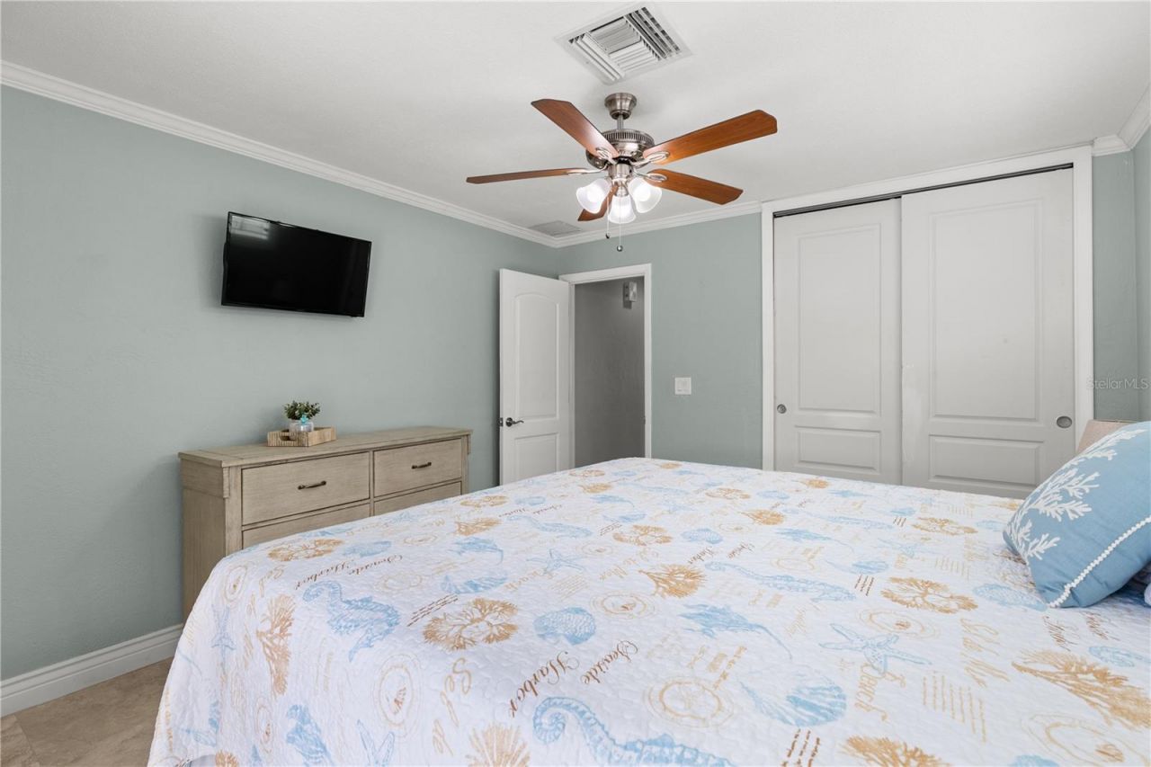 404 4th Avenue N, Tierra Verde, FL 33715 Photo