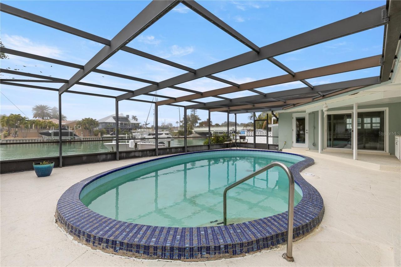 404 4th Avenue N, Tierra Verde, FL 33715 Photo