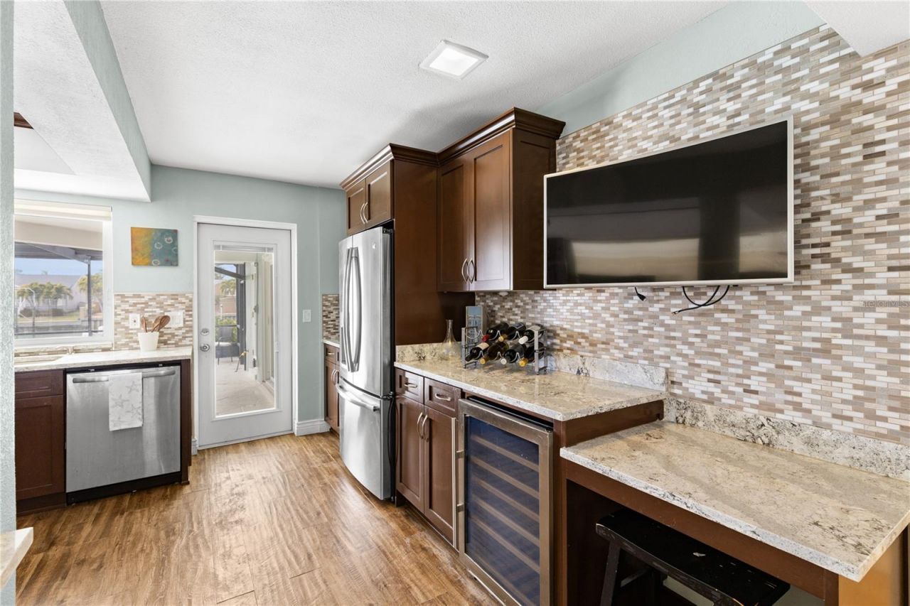 404 4th Avenue N, Tierra Verde, FL 33715 Photo