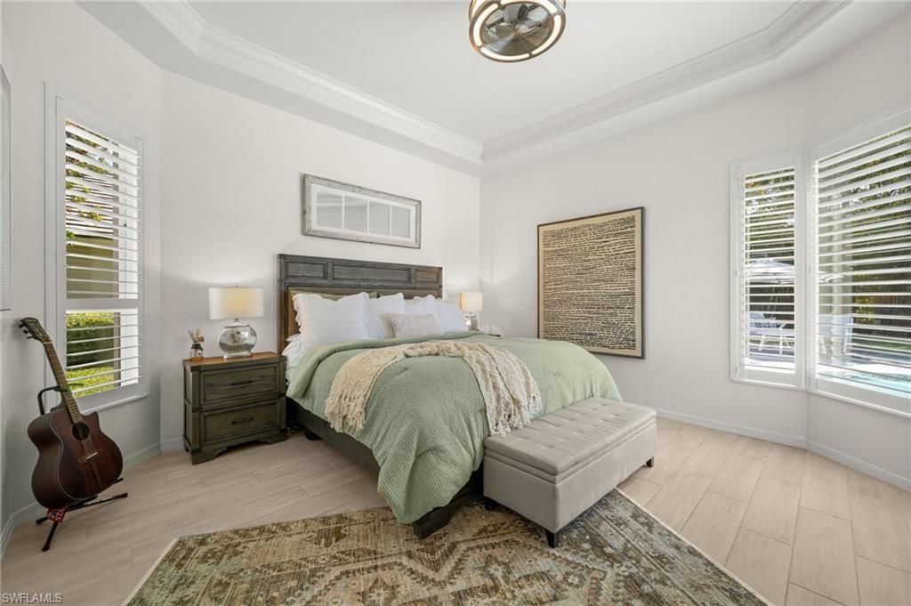 985 Spanish Moss Trl, Naples, FL 34108 Photo
