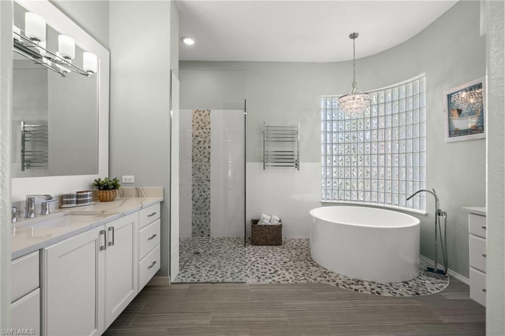 985 Spanish Moss Trl, Naples, FL 34108 Photo