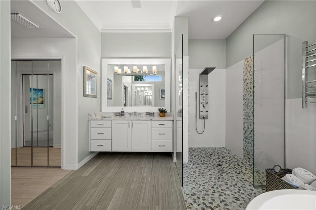 985 Spanish Moss Trl, Naples, FL 34108 Photo