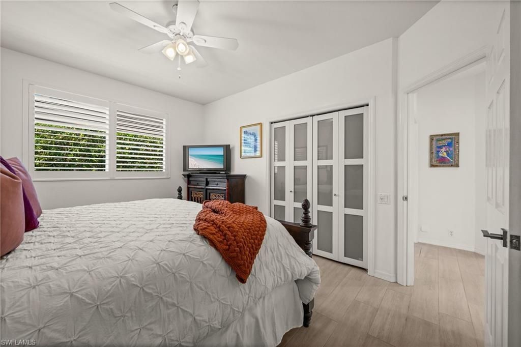985 Spanish Moss Trl, Naples, FL 34108 Photo
