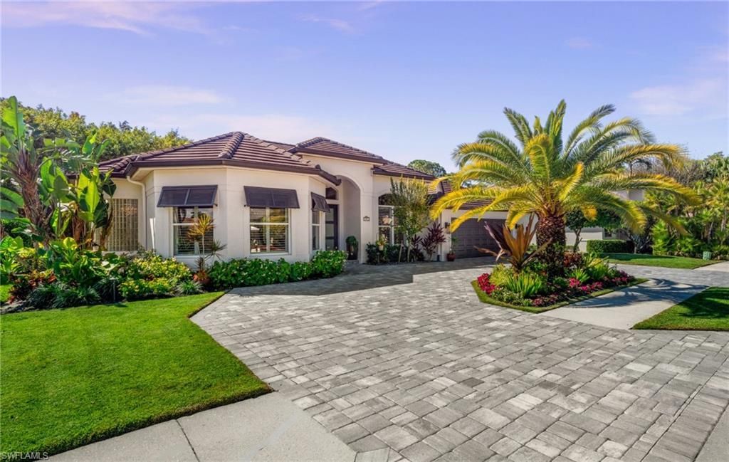 985 Spanish Moss Trl, Naples, FL 34108 Photo