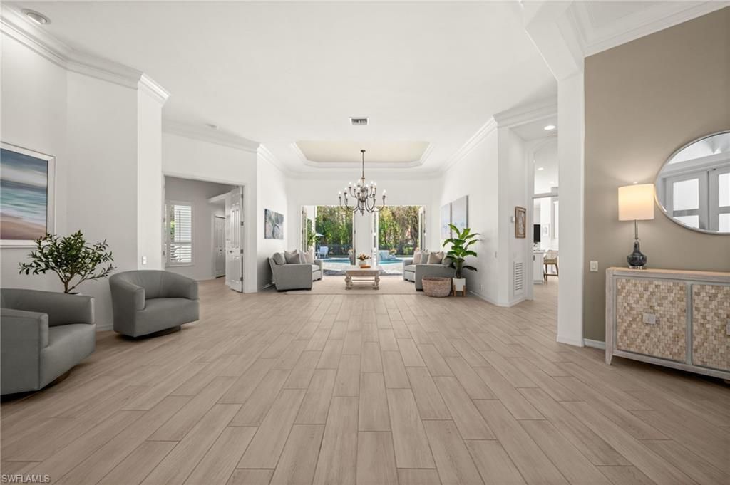 985 Spanish Moss Trl, Naples, FL 34108 Photo