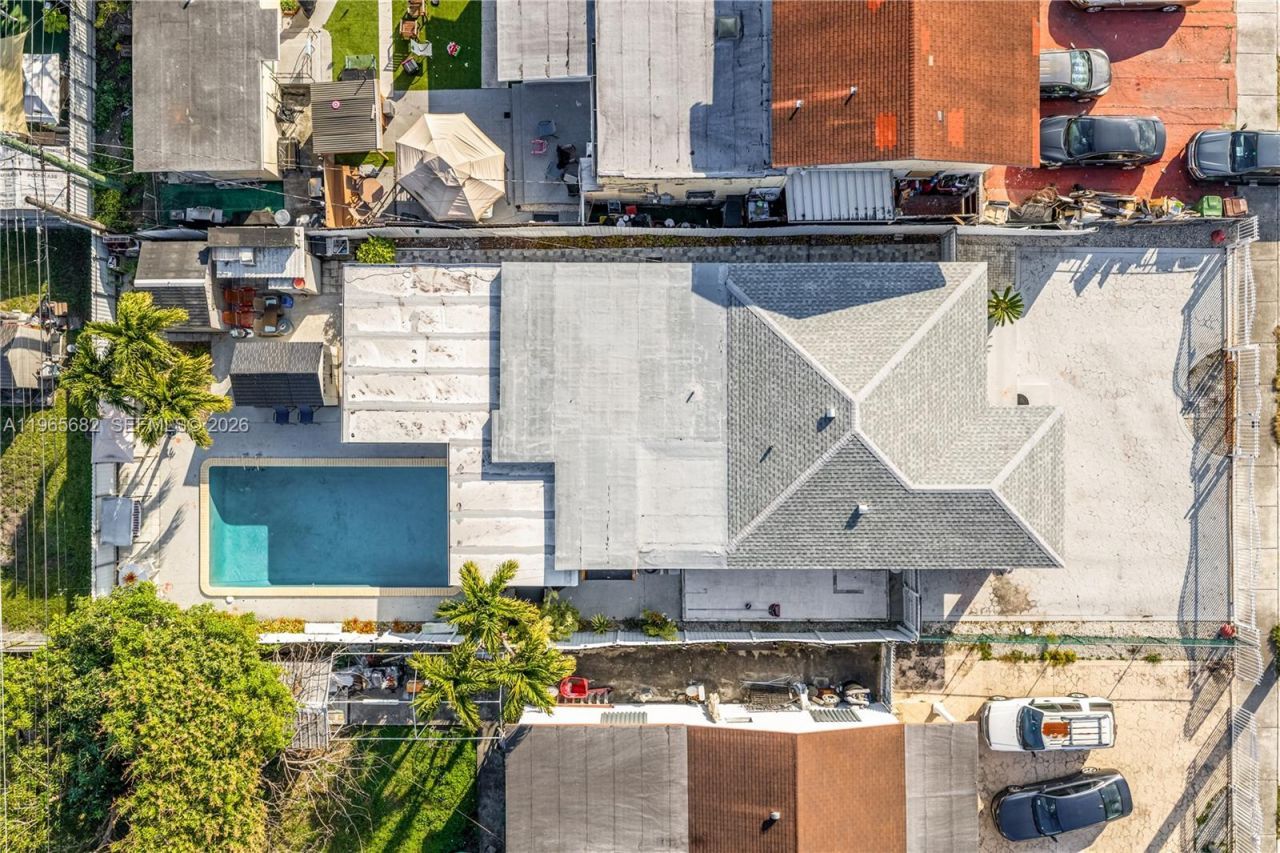 351 E 13th St , Hialeah, FL 33010 Photo