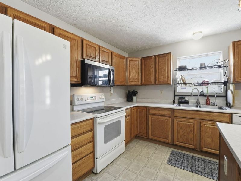 456 Joseph Van Dorn Court, Pataskala, OH 43062 Photo 15