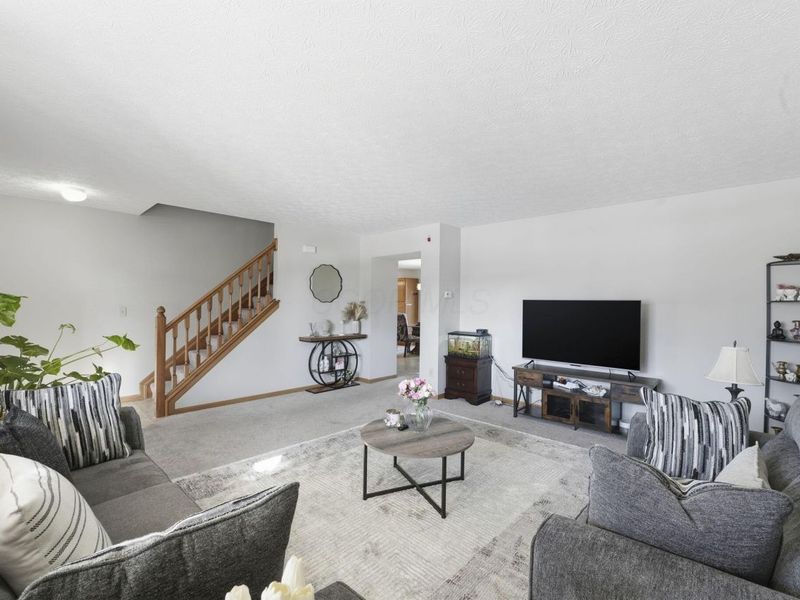 456 Joseph Van Dorn Court, Pataskala, OH 43062 Photo 5