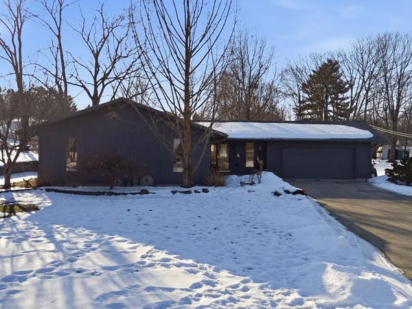 2160 Haywood Drive, Mansfield, OH 44903