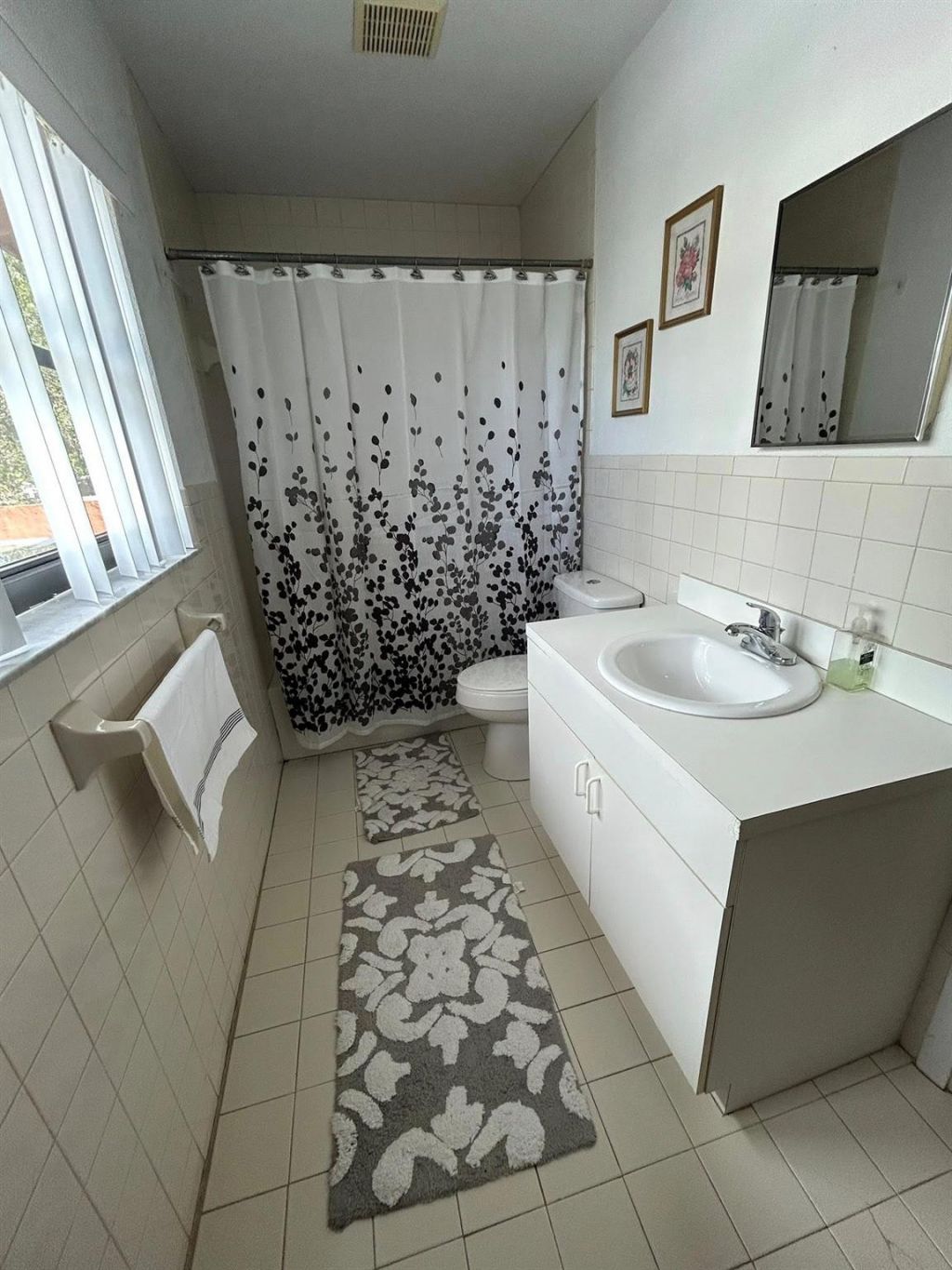 21016 NW 39th Avenue, Miami Gardens, FL 33055 Photo