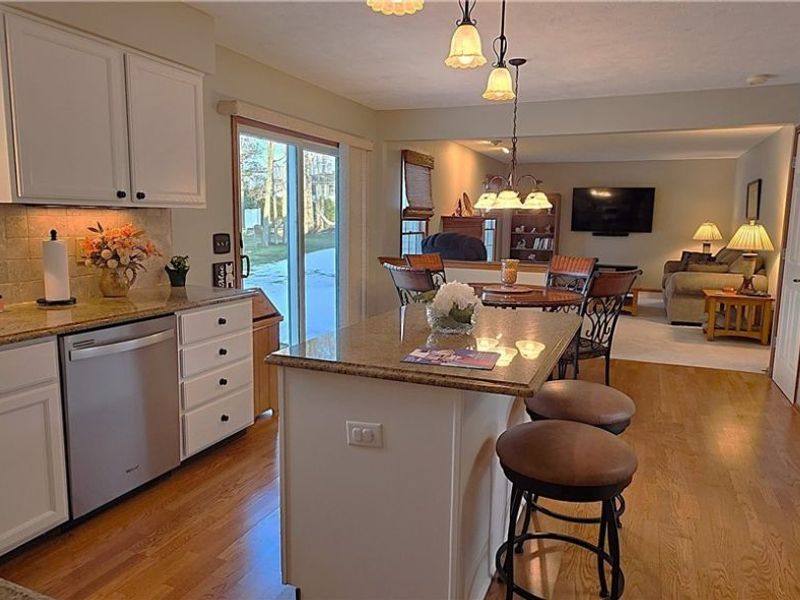 19496 Echo Drive, Strongsville, OH 44149 Photo 11