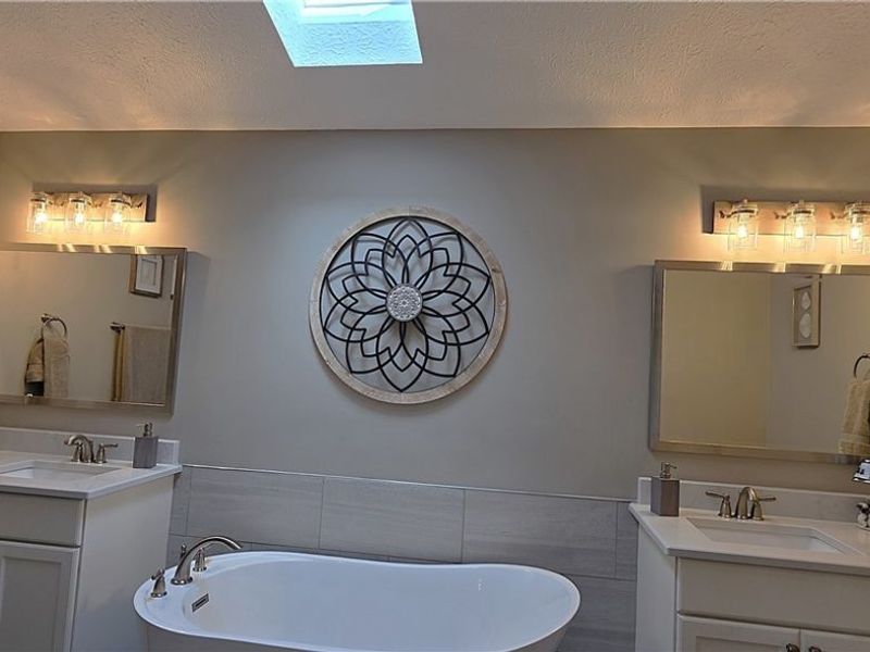 19496 Echo Drive, Strongsville, OH 44149 Photo 25