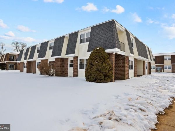 20 -3 FLORENCE TOLLGATE PLACE, FLORENCE, NJ 08518