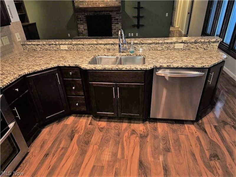 21586 Little Brook Way, Strongsville, OH 44149 Photo 11