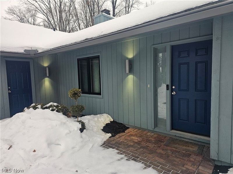 21586 Little Brook Way, Strongsville, OH 44149 Photo 2