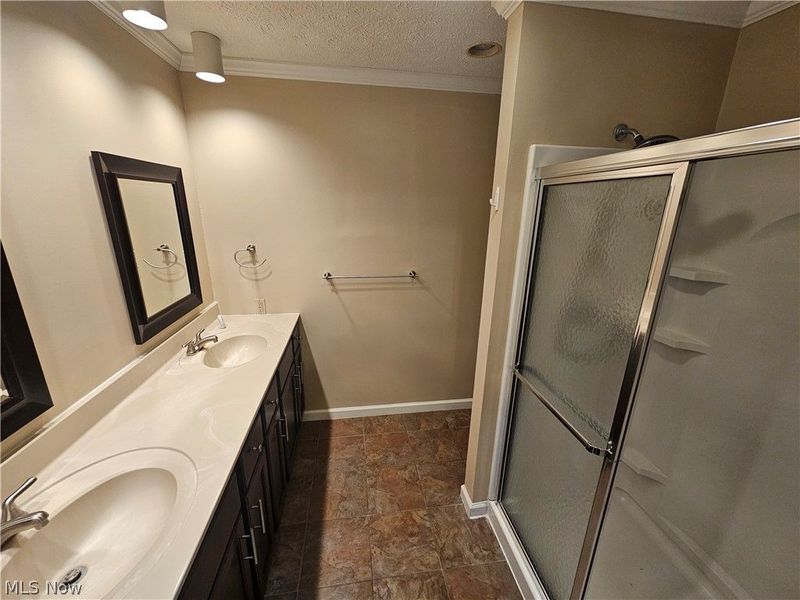 21586 Little Brook Way, Strongsville, OH 44149 Photo 22