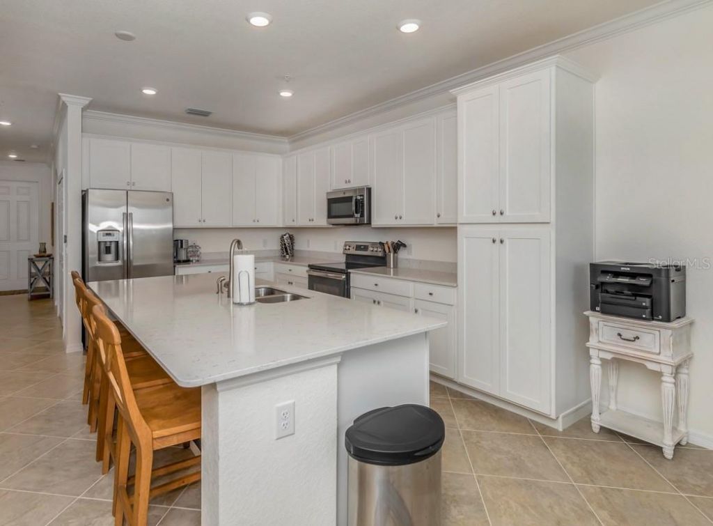 17510 Gawthrop Drive, Unit 406, Lakewood Ranch, FL 34211 Photo